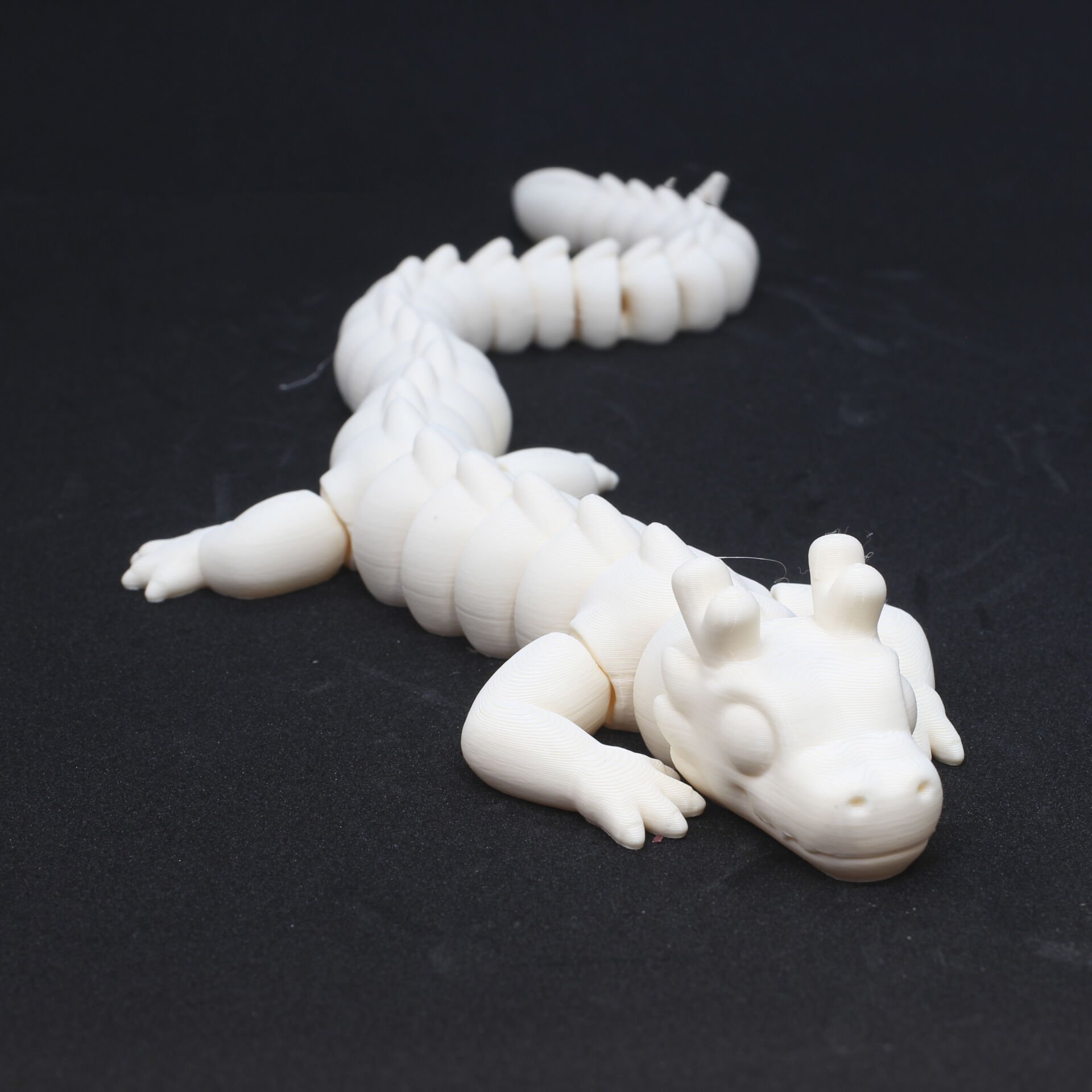 BEBEK EJDERHA 3D HAREKETLİ MODEL