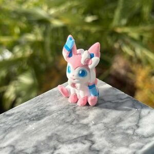 Sylveon #0700 - Pokemon Figürü