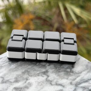 Sonsuz Küp Siyah-Beyaz